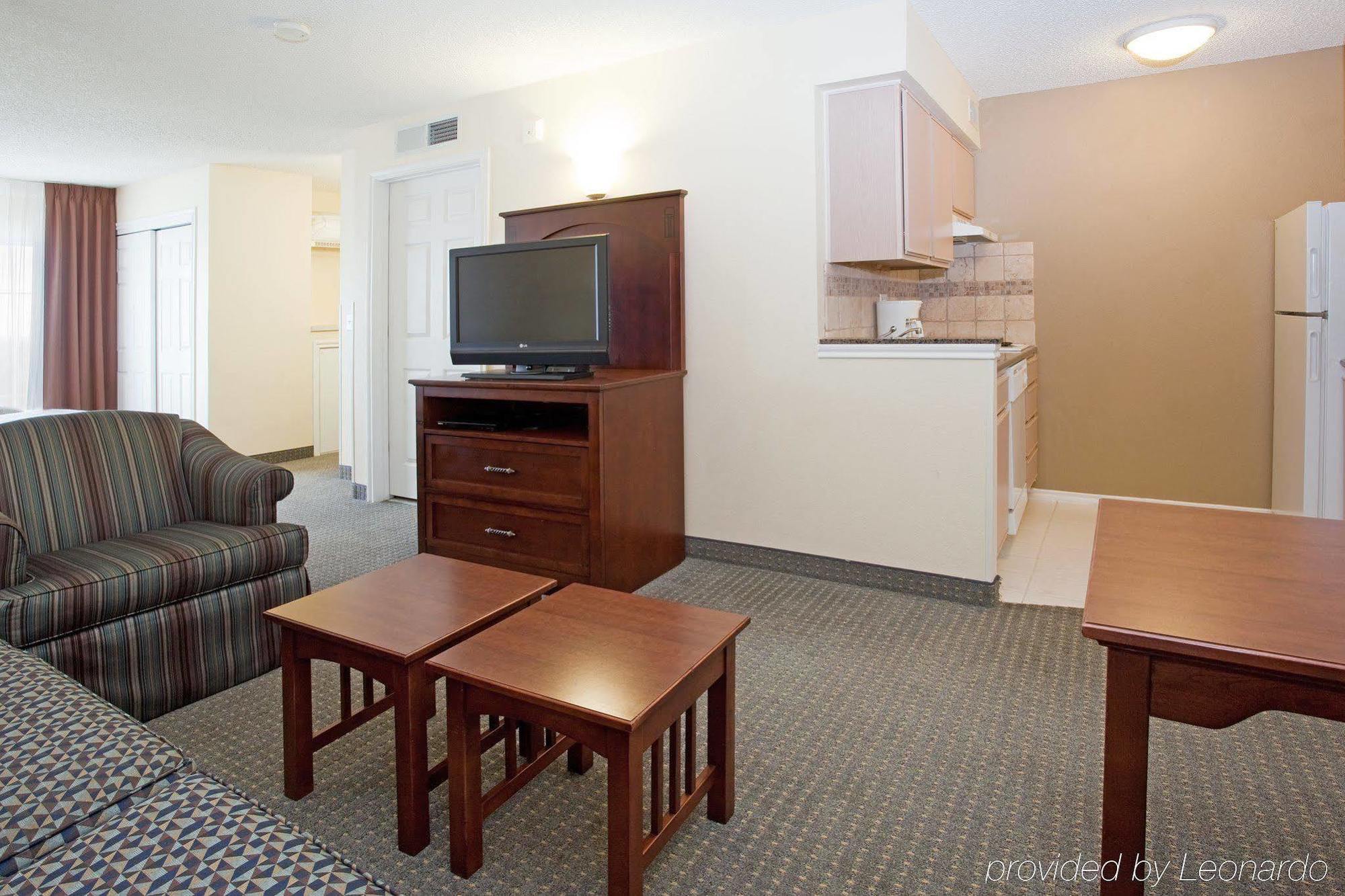 Staybridge Suites Denver Tech Center By Ihg Centennial Room photo