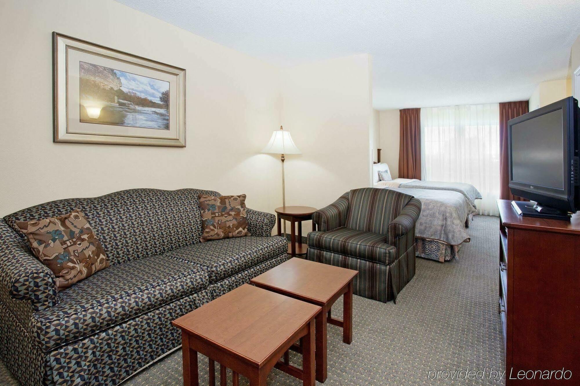 Staybridge Suites Denver Tech Center By Ihg Centennial Room photo